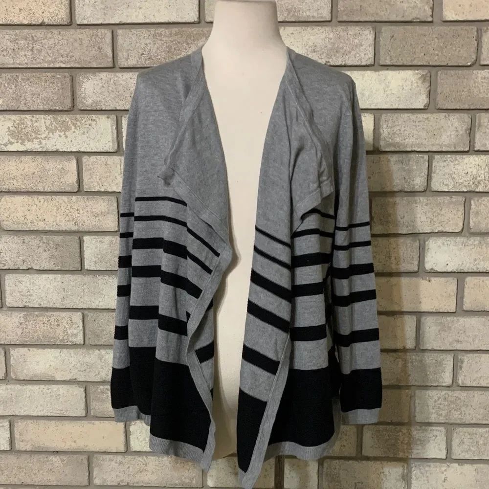3for$20 cardigan medium
